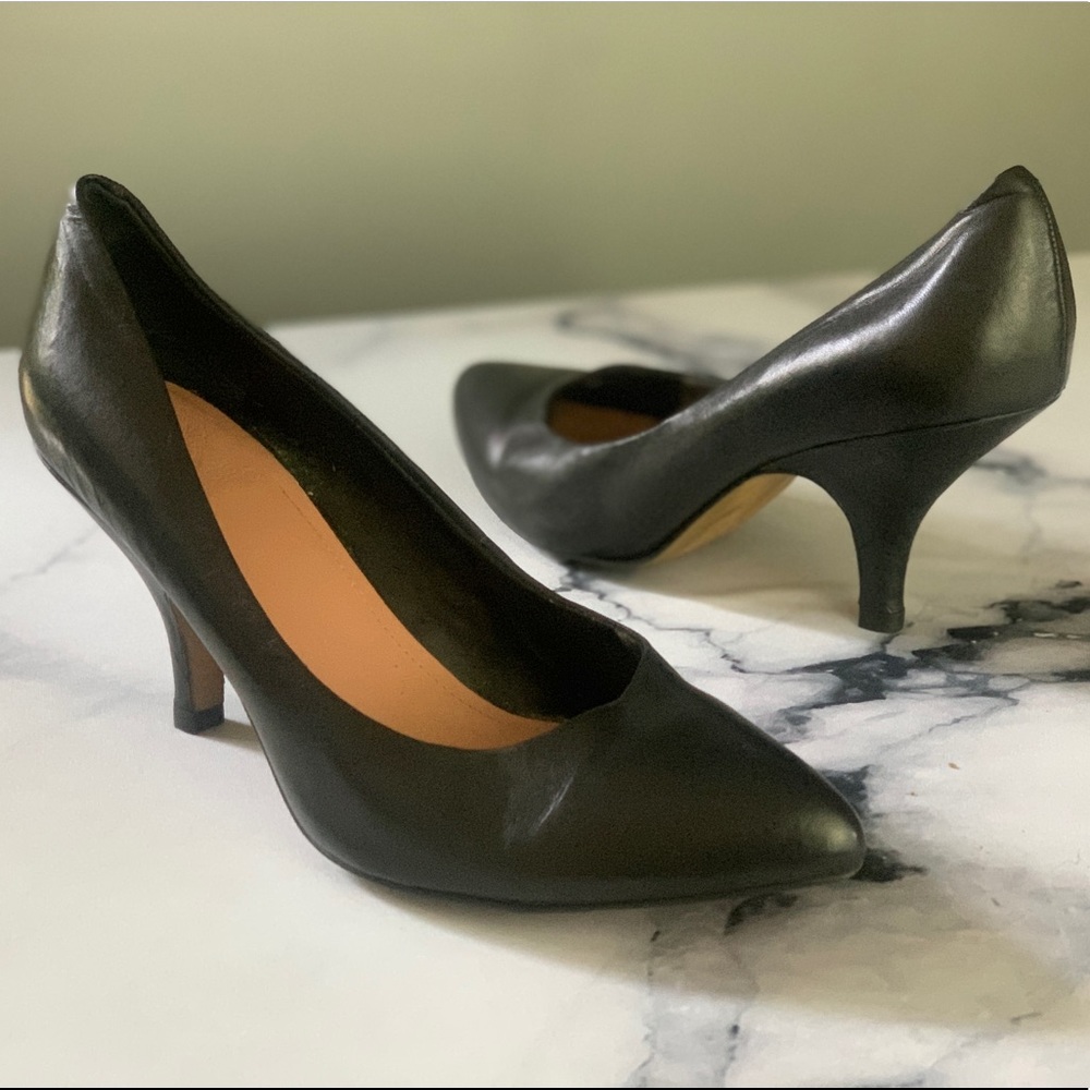 Vince Camuto leather 3” pump in black